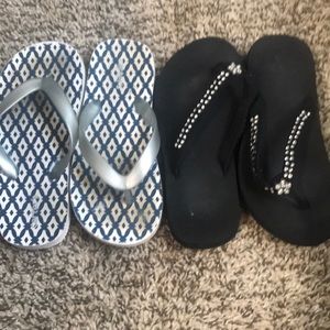 Girls flip flops